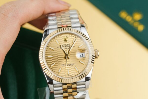 Alternative view of Rolex Datejust 126233 SS/YG Plated Fluted Champagne Dial 36mm Jub Super Clone