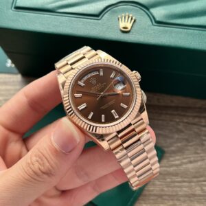 Rolex Day-Date 228345RBR RG Plated Chocolate Dial CZ Diamonds 40mm EWF Replica