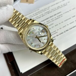 Rolex Day-Date YG Plated MOP Dial CZ Diamonds 40mm TWF Replica