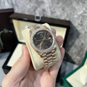 Alternative view of Rolex Day-Date 228235 RG Plated Chocolate Dial With Diamonds 40mm Super Clone