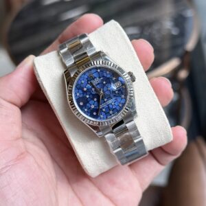 Alternative view of Rolex Datejust 316L Steel Blue Dial CZ Diamonds 31mm Oyster AAA Replica