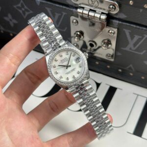 Alternative view of Rolex Datejust 316L Steel MOP Dial Bezel Diamonds 31mm Jub THBF Replica
