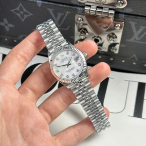 Alternative view of Rolex Datejust 316L Steel MOP Dial CZ Diamonds 31mm Jub THBF Replica