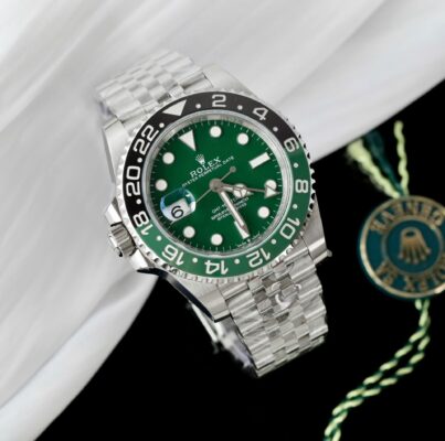 Alternative view of Rolex GMT-Master II 126729VTNR Absinthe 904L Steel Green Dial 40mm Jub Super Clone