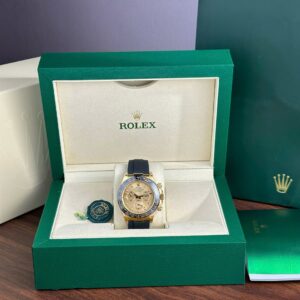 Alternative view of Rolex Daytona 116518LN YG Plated Champagne Dial 40mm Oysterflex Super Clone