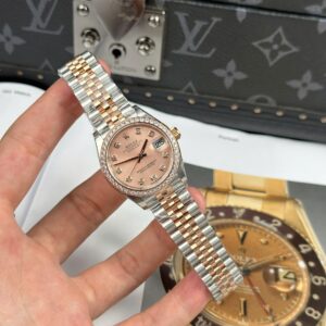 Alternative view of Rolex Datejust SS/RG Plated Pink Dial CZ Diamonds 31mm Jub AAA Replica