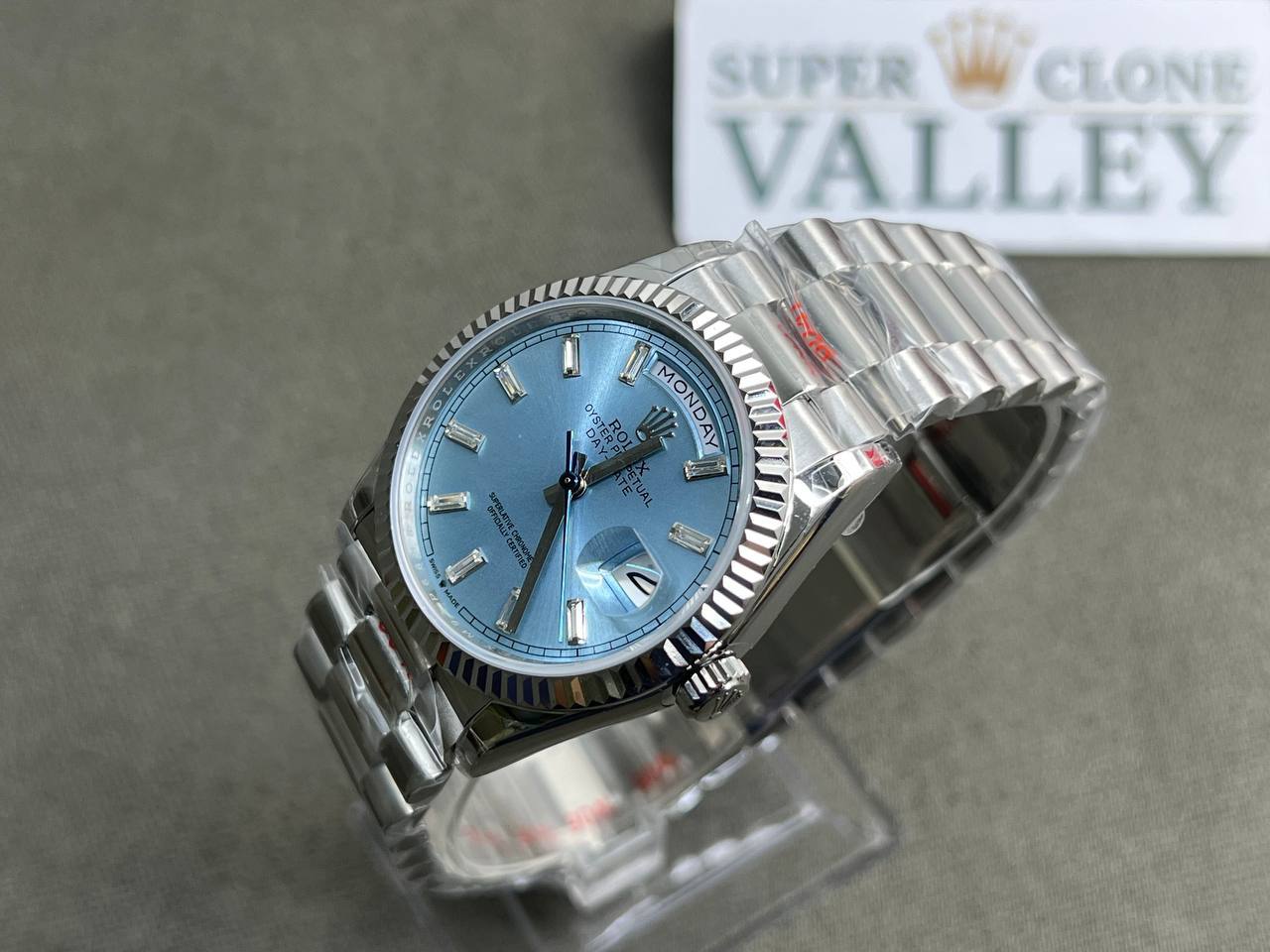 Rolex Day-Date 128236 904L Steel Ice Blue Dial CZ Diamonds 36mm Super Clone - Super Clone Valley detail view 2