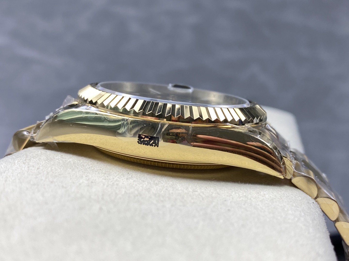 Rolex Sky-Dweller YG Plated Green Dial 42mm Jub Super Clone - Image 7