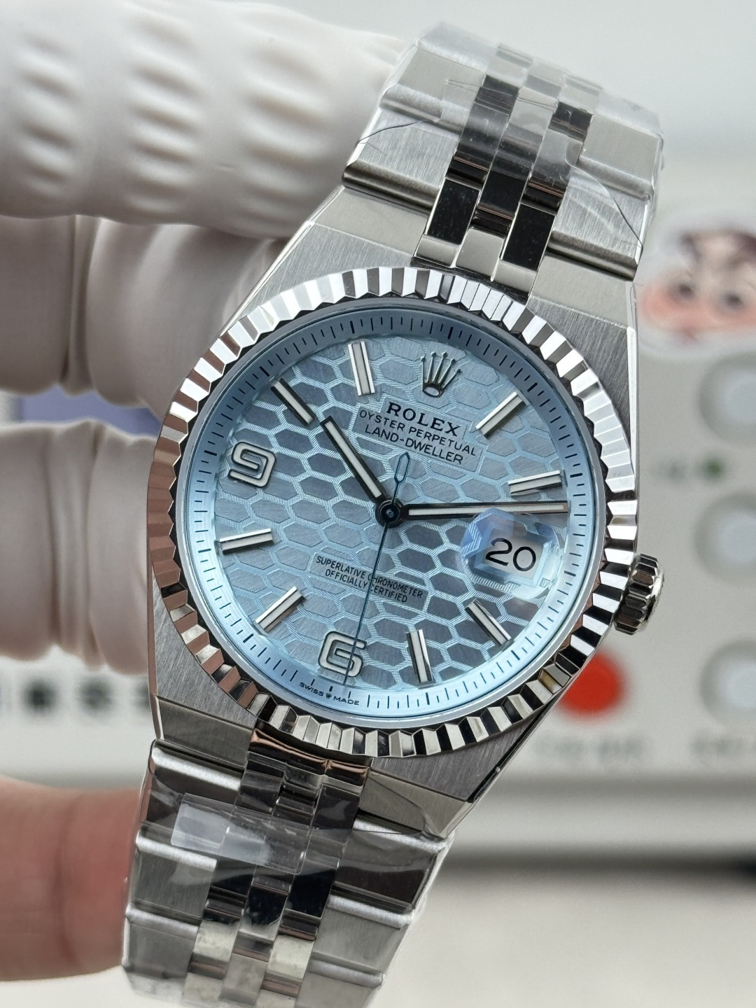 Rolex Land-Dweller 127236 Ice-Blue Honeycomb-Motif Dial 36mm Super Clone - Image 8