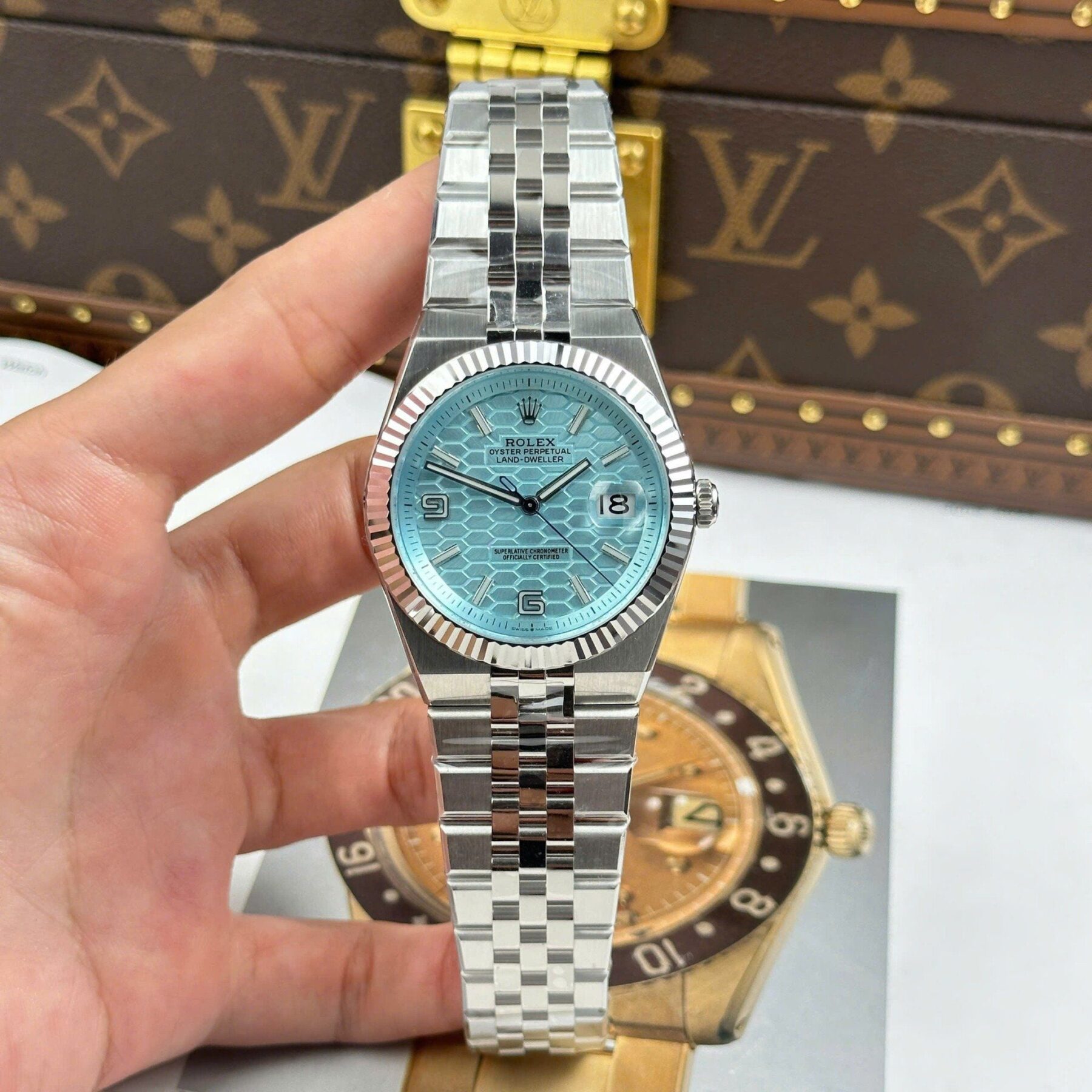 Rolex Land-Dweller 127336 Ice-Blue Honeycomb-Motif Dial 40mm Replica