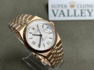 Rolex Land-Dweller 127235 Rose Gold White Honeycomb-Motif Dial 36mm Super Clone - Super Clone Valley - detail view 2